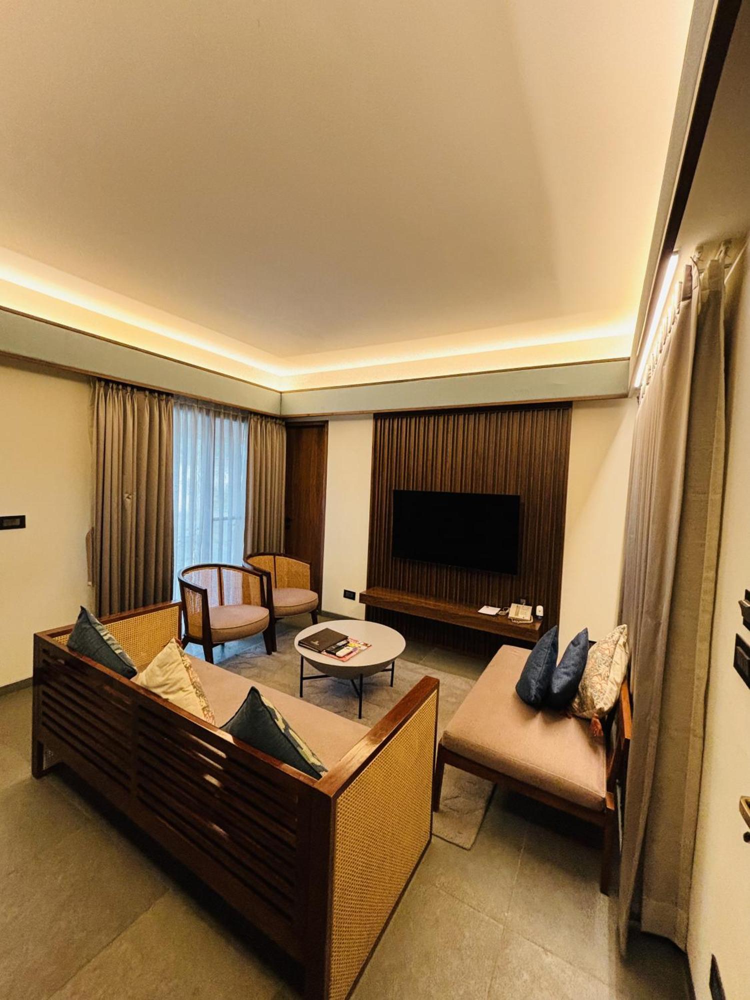 The Golkonda Resort And Spa Haidarábád Kültér fotó